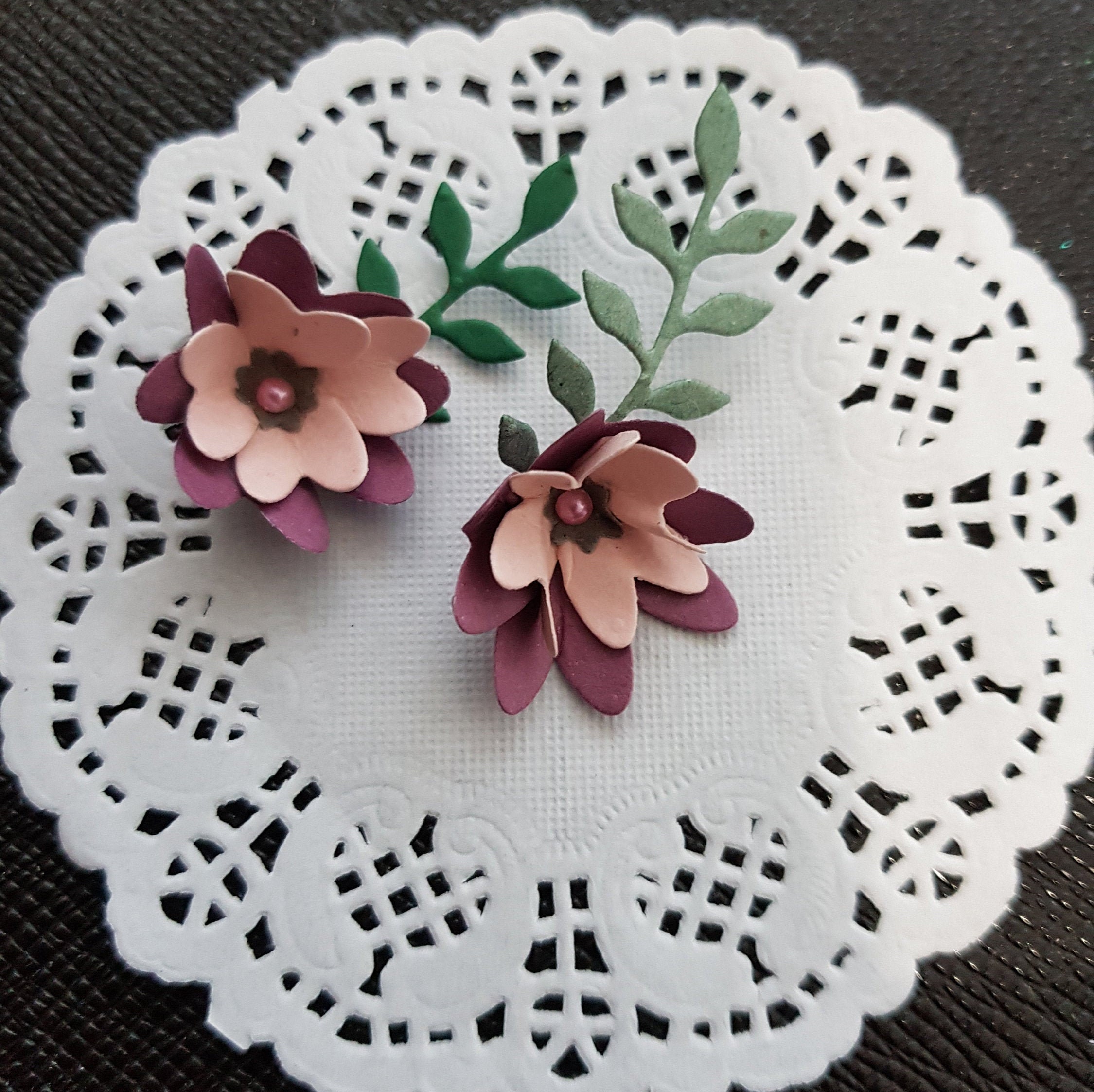Handgemachte Karte Verzierungen 10 x Blumen lila und rosa | Etsy