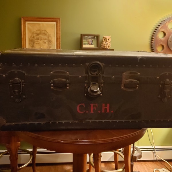 Vintage WWII Trunk