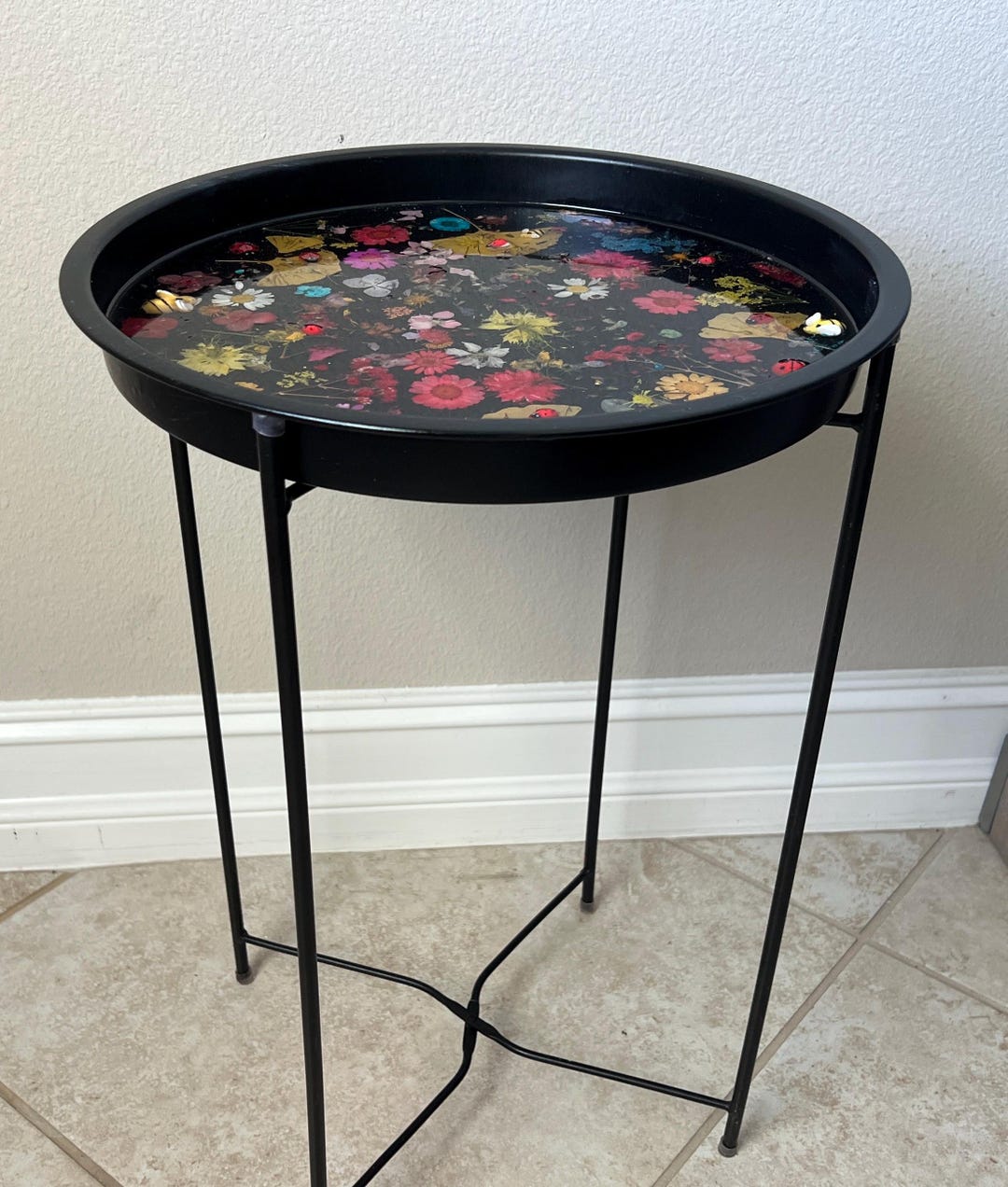 Botanical Resin Side Table: Dried Flowers, Ladybugs & Bees - Black or ...