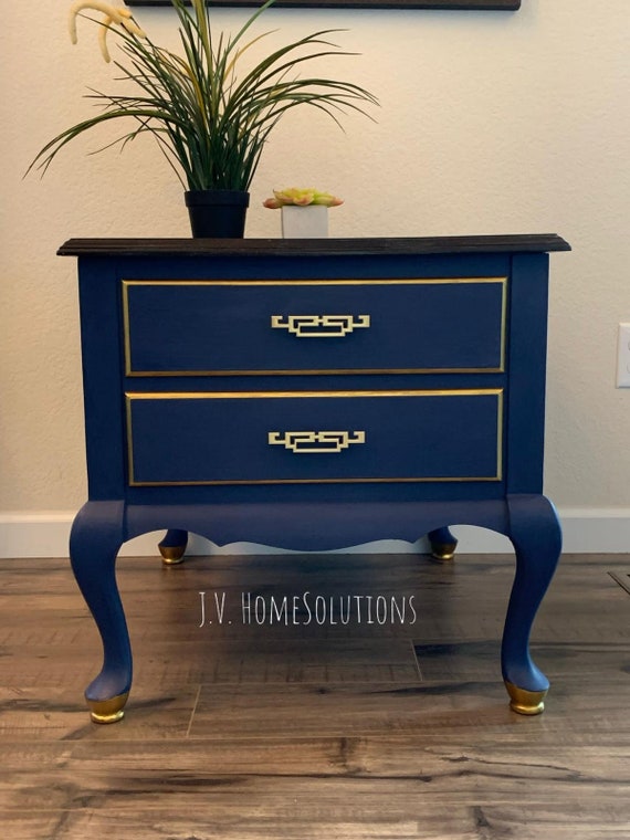 Queen cheap anne nightstand