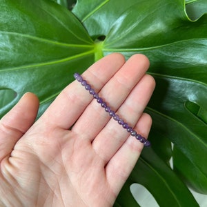 Amethyst bracelet / bracelet made of natural stones / pearl bracelet / semi-precious stone bracelet - gemstone: amethyst