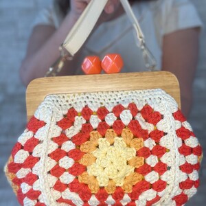 Spring Crochet vintage clutch with Spring Colors Motifs ,  kiss lock Lined Crochet purse, Spacious and Stylish Granny Square Hanmade Bag