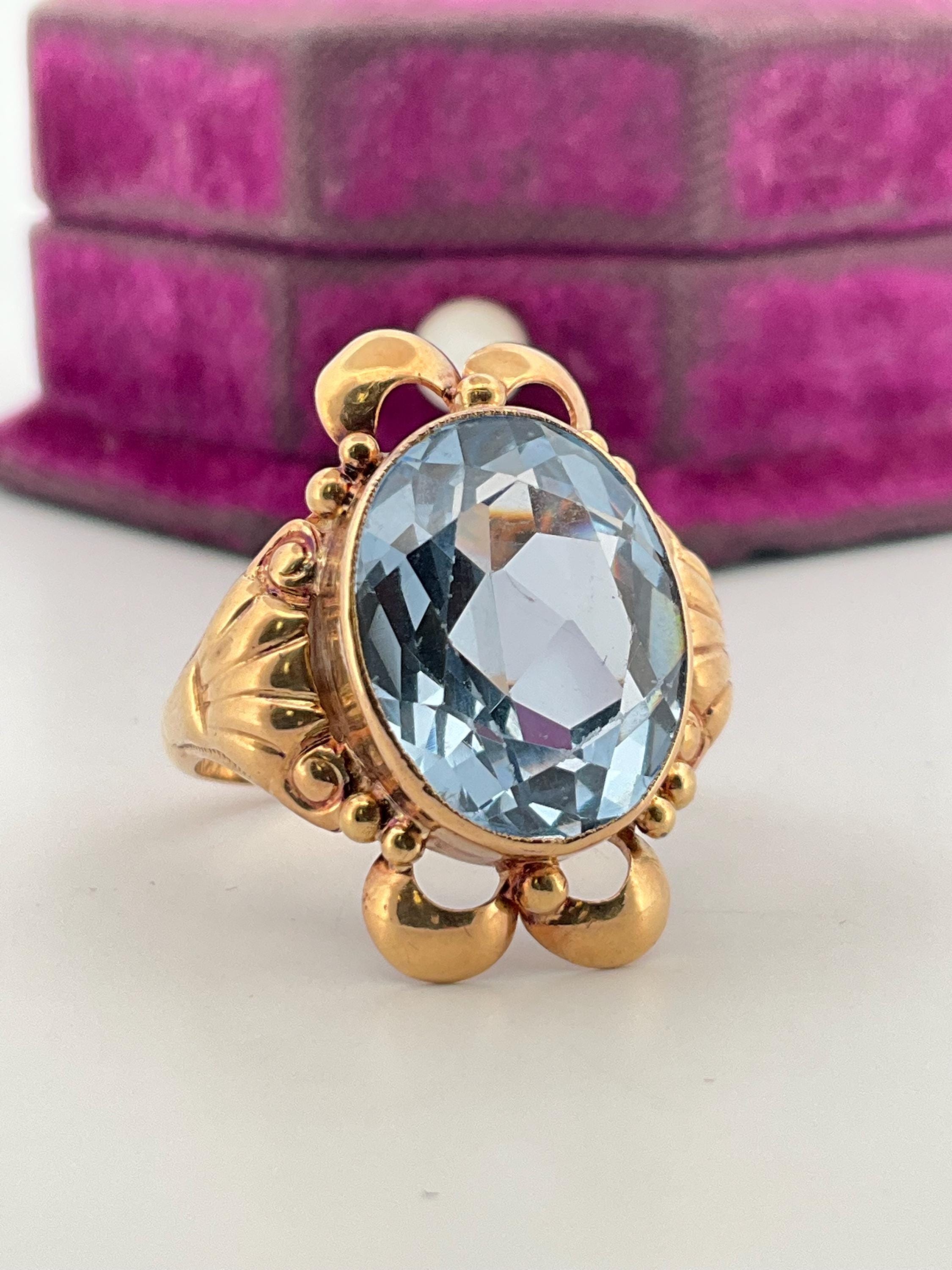 Bague Cocktail Vintage Or Rose 18k Avec Spinelle Bleu Synthétique 6,30 Carats - Taille 53