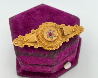 Victorian 9ct Yellow Gold Etruscan Brooch With Paste Stones Locket Back