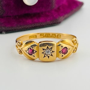 Antique 18k Yellow Gold Ruby Diamond Band Ring - size 6.5