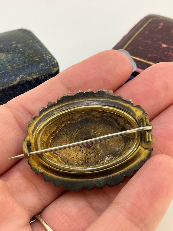 Victorian Pearl Ruby Paste Locket Back Brooch (G) - image 2