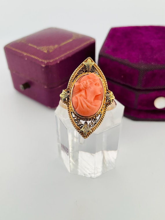 Antique Yellow Gold Coral Cameo Ring Size (OC34)