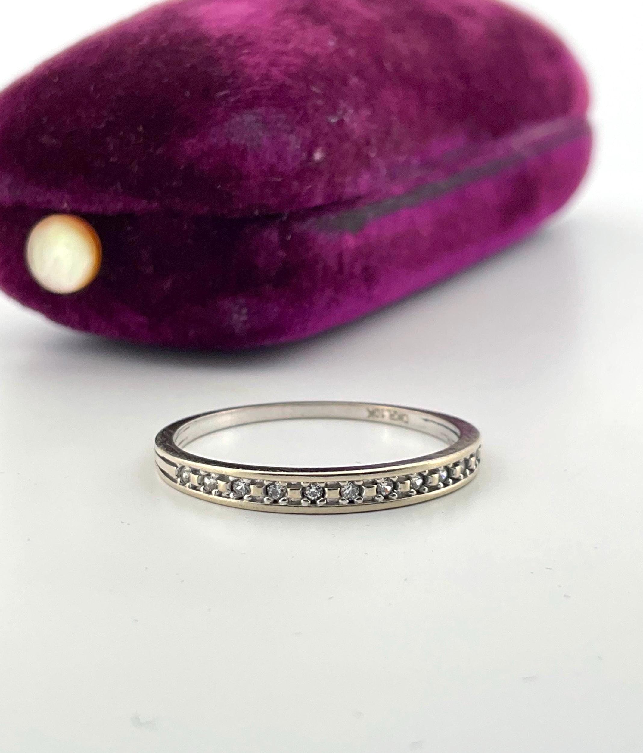 Vintage 0.05ct Diamond Stacking Band 10k White Gold Ring (G)