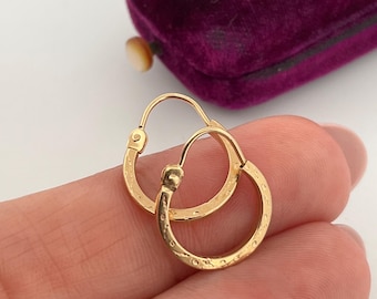 Vintage 13.5mm Small Hoop Earrings Pattern Hoops 10k Yellow Gold (G)