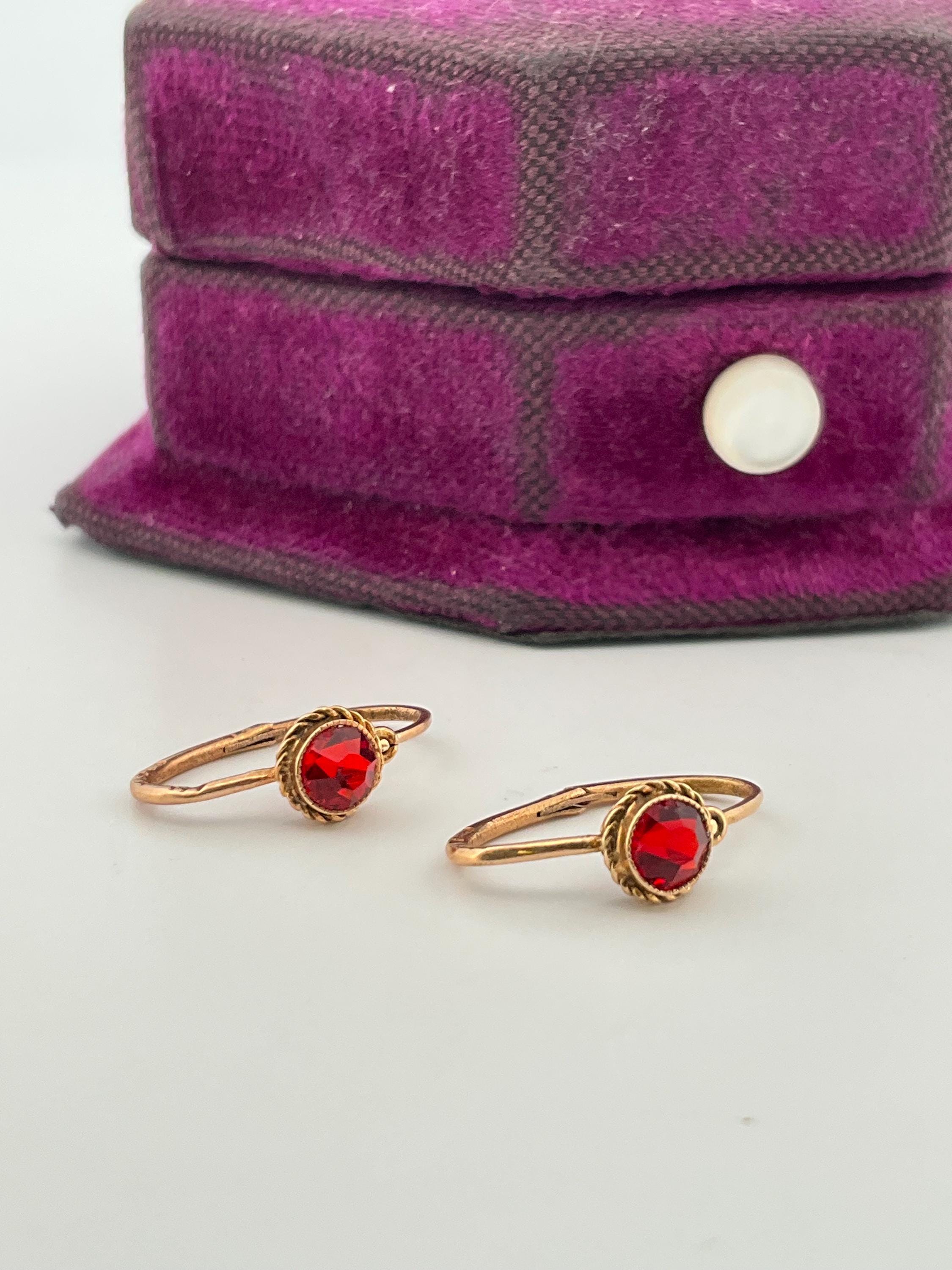 Ancient Roman Style Byzantine Earrings Red Glass Faux Garnet 14k Yellow Gold Circa 1950
