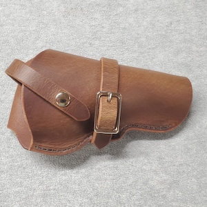 Ruger SP101 Leather Holster, with snap strap and barrel strap - Made in USA image 1