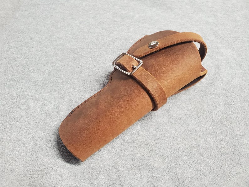 Ruger SP101 Leather Holster, with snap strap and barrel strap - Made in USA image 9