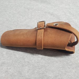 Ruger SP101 Leather Holster, with snap strap and barrel strap - Made in USA image 5
