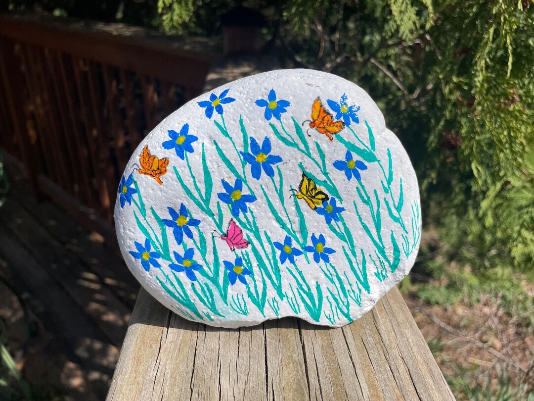 Hand Painted Garden Rock, Butterfly & Flower Decoration - Etsy