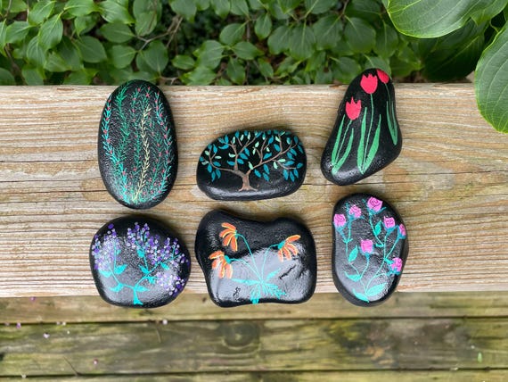Painted Stones for Garden: Creative Ideas to Brighten Your Space