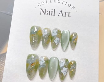 Green Smudge Press On Nails: White Flower Hand Painted Faux Nails