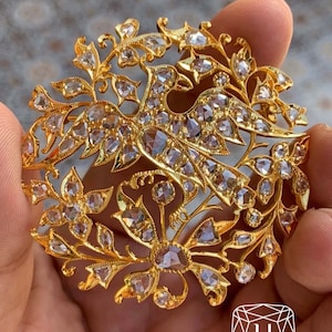 Handmade Gold 18k bird brooch with rose cut diamond. Kebaya Jewelry / Peranakan Nyonya Jewelry