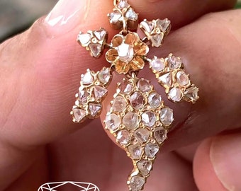 Antique Polki Diamond Pendant.