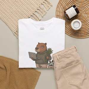 Getest: Zeven apps gebruiken nog steeds een notebook - Grappig T-shirt, grappige meme, AI-tester, ontwikkelaar, programmeur - humor