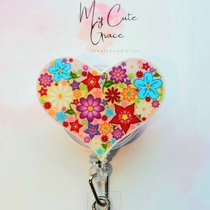 Floral Heart Badge Reel: Shaking Sparkle Retractable Badge Clip