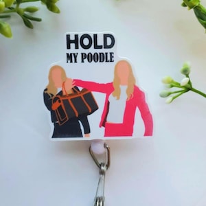 Hold My Poodle Badge Reel: Lustiger Film einziehbarer Ausweishalter