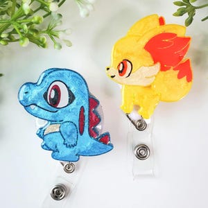 Kawaii Crocodile Badge Reel: Handmade Resin Anime ID Holder