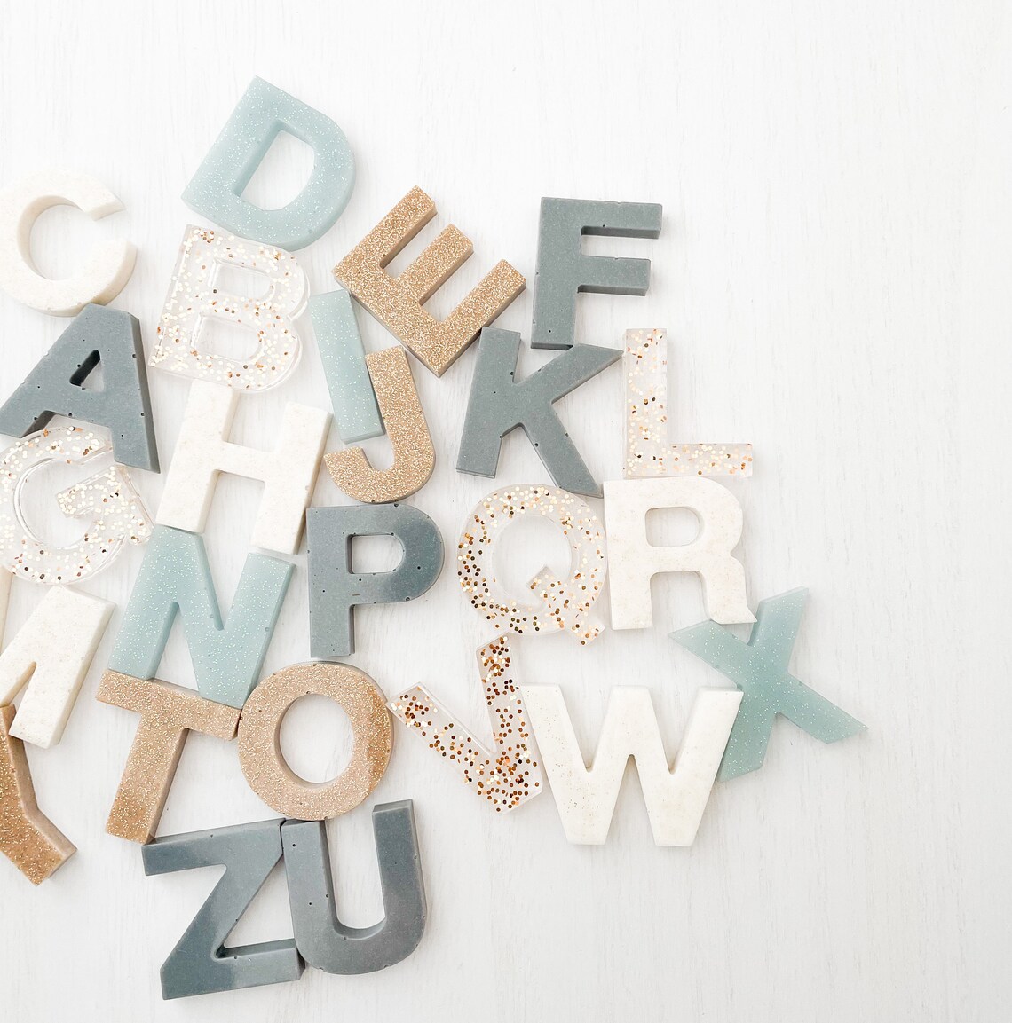 lettre en resine epoxy