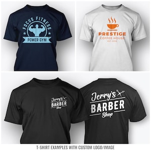 Puede incluir: Cuatro camisetas con diferentes dise&ntilde;os. La primera camiseta es azul marino con un logotipo blanco que dice "Focus Fitness Power Gym" y presenta la silueta de un hombre musculoso levantando pesas. La segunda camiseta es blanca con un logotipo naranja que dice "Prestige Coffee House Est. 2008" y presenta una taza de caf&eacute; humeante. La tercera camiseta es negra con un logotipo blanco que dice "Jerry's Barber Shop" y presenta un par de tijeras. La cuarta camiseta es negra con un logotipo blanco que dice "Jerry's Barber Shop" y presenta un par de tijeras.