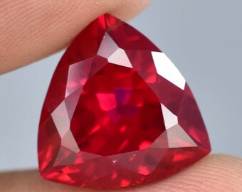 18X18 MM Rare Natural Mozambique Blood Red Ruby Trillion Cut Loose Gemstone Certified-AAA+ Top Quality Ruby Ruby-Ring & Jewelry Making Gem