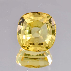 Natural Flawless Yellow Ceylon Sapphire Cushion Cut Loose Gemstone GIT Certified/AAA+ Top Quality Sapphire/Ring & Jewelry Making Gemstone