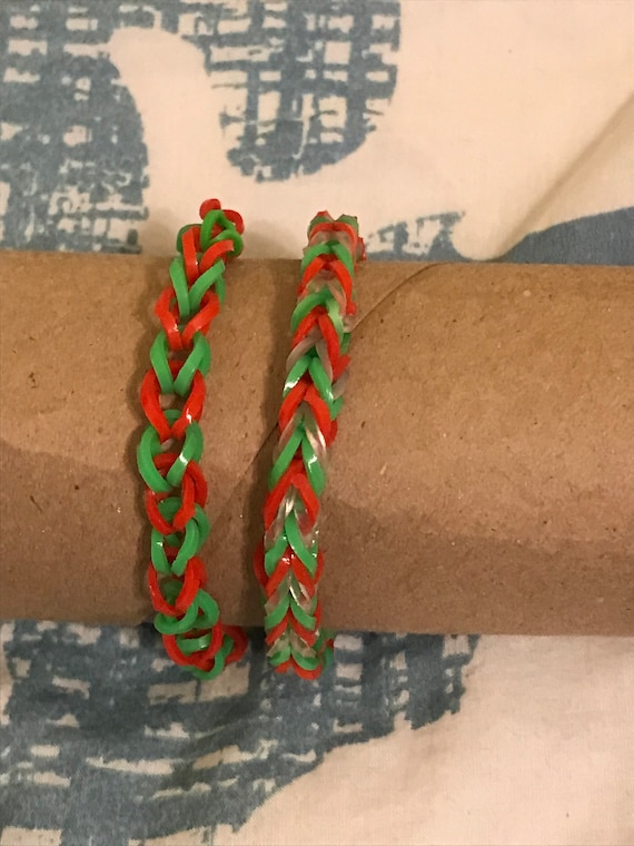 Holiday Rubber Loom Bracelets and Rings! Hanukkah and Christmas