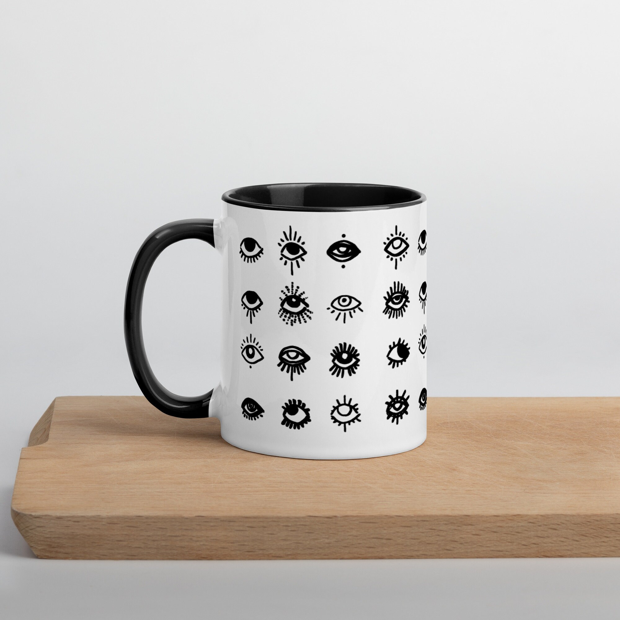 Mug Blanc Brillant à L'intérieur Coloré en Noir - Oeil Pour Oeil