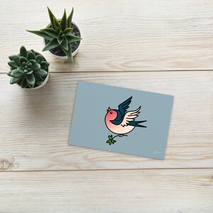 Schwalbenpostkarte - Grußkarte - Vogel-Geburtstagskarte - A6-Standardkarte 300 g/m*m - Old-School-Tattoo-Schwalbe