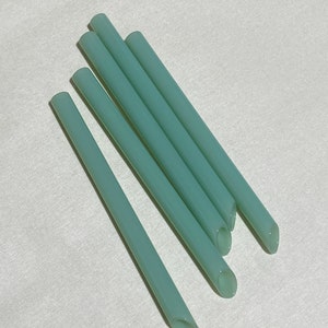 5 reusable Eco-Friendly thick glass Bubble Tea Straw 21cm / 8,3″ long, 1,6cm / 0,63″ wide. Mint green. Perfect for Boba Milk tea or Smoothie