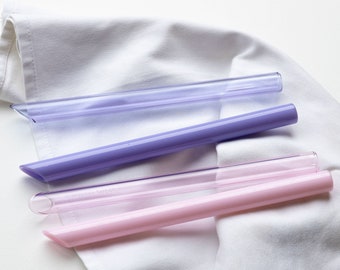 Reusable Eco-Friendly thick glass Bubble Tea Straw 21cm / 8,3″ long, 1,6cm / 0,63″ wide. Pink and Purple in clear & milky in borosilicate