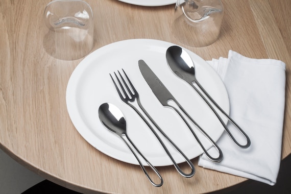 Comfortable Lightweight Design Flatware | 24-Piece OUTLINE Cutlery Set, Glossy Finish by Maarten Baptist