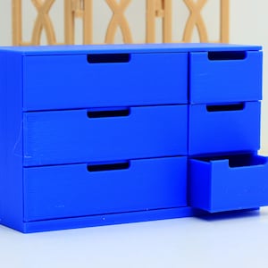 Kommode mit sechs Schubladen - PuppenhausMiniatur 1:12 Miniatur Puppenhaus Möbel