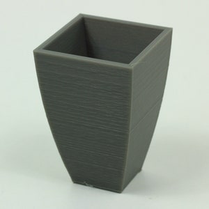 Nowoczesna kwadratowa doniczka | Dekoracja do domku dla lalek w skali 1:12, 18, 24 | Miniatura drukowana w 3D, wyprodukowana w Niemczech