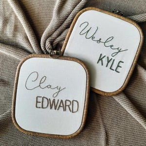 Hand Embroidered Baby Name Hoop,Personalized Baby Sign,Nursery Decor,Name Embroidery Hoop,Birth Announcement Sign,Baby Name Announcement
