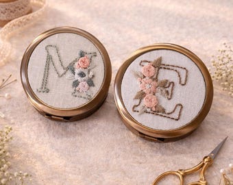 Custom Embroidered Initial Compact Mirror, Personalized Floral Pocket Mirror, Wedding Favor & Bridesmaid Gift