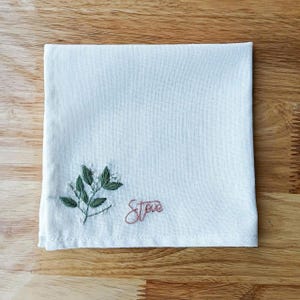 Wedding Handkerchief,Custom Embroidered Handkerchief,Personalized embroidered Handkerchief,Wedding Gift,Custom Women Floral Handkerchief