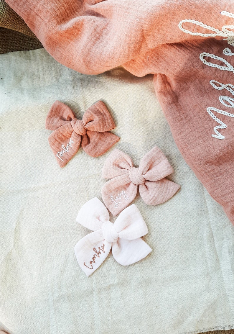 Custom name hand embroidered baby muslin bow,personalized name muslin bow,hand embroidered tied bow,name bow,baby gift girl personalized image 5