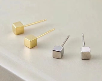 Laser Cut Square Stud Earrings Tiny Square Earring Square Post Earrings 1 Pair Geometric Jewelry Wholesale Jewelry Gold Square Studs