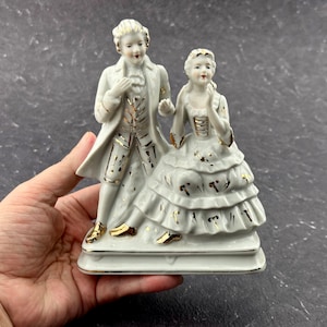 Figurine de dame et de monsieur en porcelaine, style médiéval, décoration d&#39;intérieur faite main de style victorien