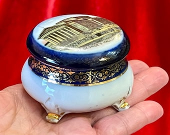 Trinket box with lid depicting St. Georges Hall, Liverpool view