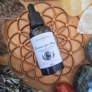 Mugwort Ritual Oil ~ Body Oil ~ Mugwort Oil ~ Full Moon Oil ~ Lionsgate Portal ~ Dreamwork ~ Meditation ~ &quot;Dream into Being&quot; ~ Jojoba Oil