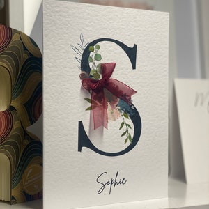 Cartão de feliz aniversário personalizado, qualquer carta, cartão de aniversário personalizado, cartão de lembrança, cartão grande, cartão de aniversário de luxo, pedras preciosas e laço
