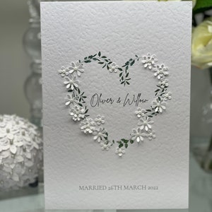 Personalised Wedding Card, Simple Wedding Card, Personalised Wedding Card, Delicate Paper Flowers, Floral Wedding Card, Keepsake Card, 3d