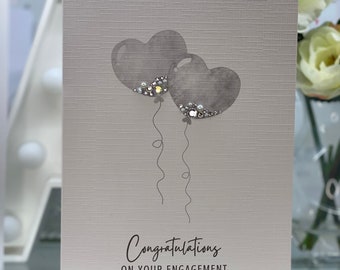 Biglietto di fidanzamento fatto a mano, due palloncini decorati con piccole gemme e perle, un bellissimo biglietto ricordo, stampato su carta di lino da 300 g/m²