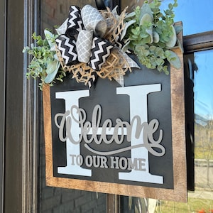 Personalized Wood Door Hanger | Last Name Sign | Initial Door Hanger | Front Door Sign | Engagement Gift | Front Door Wreath